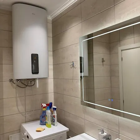 Grand 2 Bedroom *